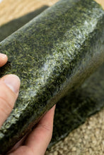 Charger l'image dans la galerie, BRETALG - Producteur - Algues Alimentaires - Legumes de mer déshydratés - Algues déshydratées feuilles - Feuille de Nori - Biologique - Bretagne